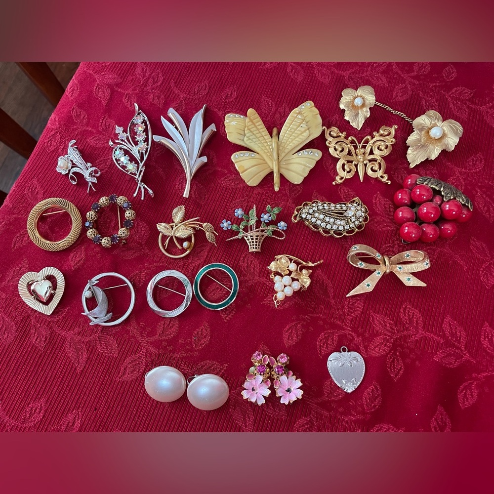 Assorted Jewelry - image 1
